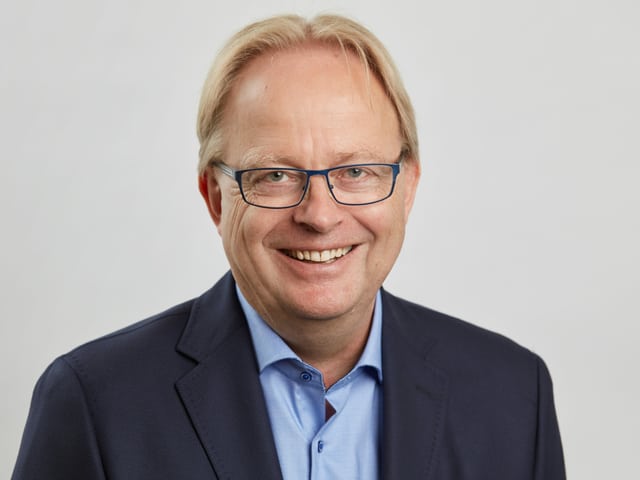 Lorenz Bösch, partenari da Hanser Consulting Lorenz Bösch, partenari da Hanser Consulting