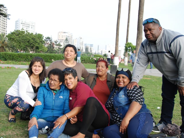 Letztes Treffen vor Abreise in Lima: Corinne Studer mit ihrer leiblichen Familie.