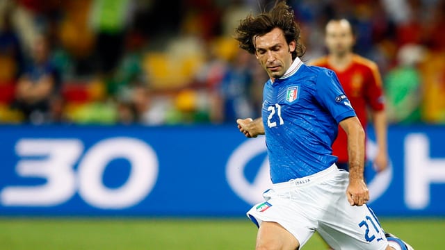 Andrea Pirlo strebt seine 7. Endrunden-Teilnahme an. Andrea Pirlo strebt seine 7. Endrunden-Teilnahme an.