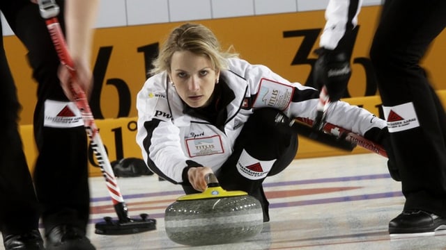 Silvana Tirinzoni an der WM in Riga im Tie Break gegen die USA. Silvana Tirinzoni an der WM in Riga im Tie Break gegen die USA.