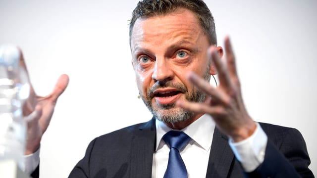 Portrait des Wirtschaftsrechtlers Prof. Dr. Hans-Ueli Vogt. Portrait des Wirtschaftsrechtlers Prof. Dr. Hans-Ueli Vogt.