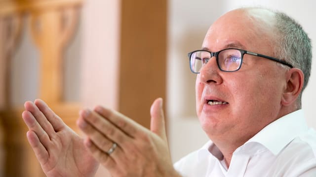 Pierre-Yves Maillard. Pierre-Yves Maillard.