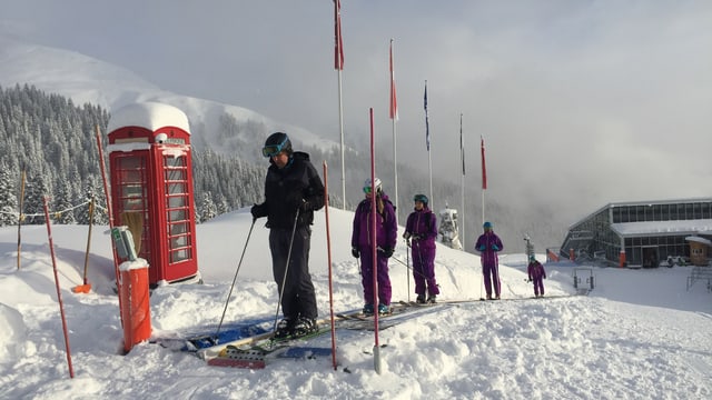Finalmain pon ins ir cun skis Finalmain pon ins ir cun skis