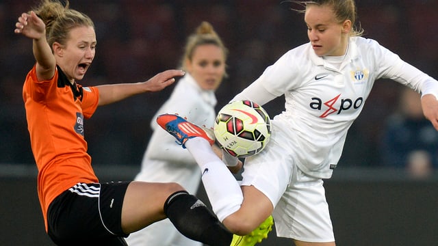 Die FCZ-Frauen mussten sich in Schottland knapp geschlagen geben. Die FCZ-Frauen mussten sich in Schottland knapp geschlagen geben.