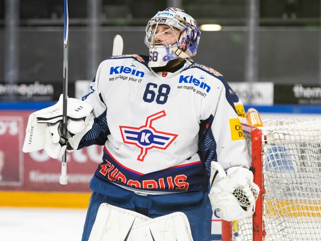 Dominic Nyffeler. Dominic Nyffeler.