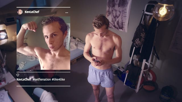 Kevin (Max Hubacher) posiert fürs Netz. Kevin (Max Hubacher) posiert fürs Netz.