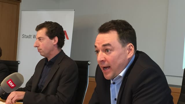 Zwei Männer in Anzug. Zwei Männer in Anzug.