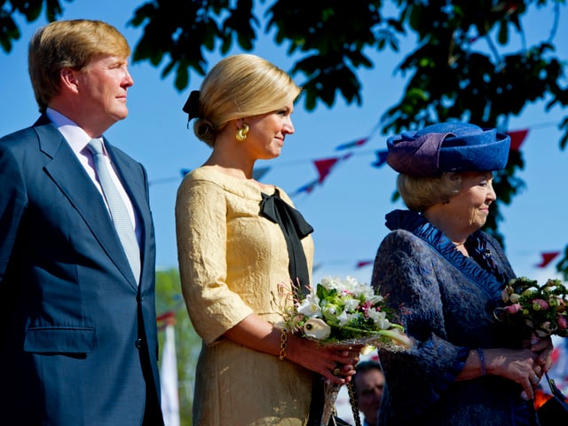 Kronprinz Willem-Alexander und seine Gattin Máxima lösen Königin Beatrix ab