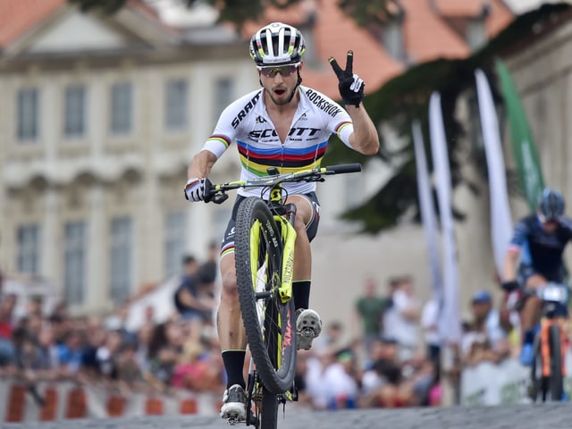 Schurter im Weltmeisterdress Schurter im Weltmeisterdress