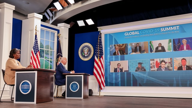 US-Präsident Joe Biden und die US-Botschafterin bei den Vereinten Nationen, Linda Thomas-Greenfield, nahmen im September 2021 an einem virtuellen Coronavirus-Gipfel aus dem Weissen Haus teil.