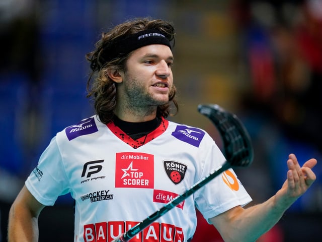 Manuel Engel. Manuel Engel.