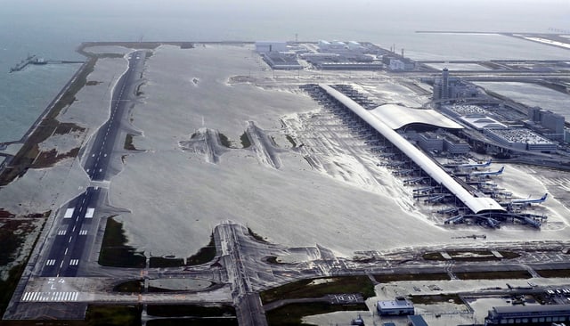Ein Teil der künstlichen Insel wurde überflutet Ein Teil der künstlichen Insel wurde überflutet