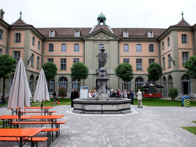 Totale auf einen Innenhof