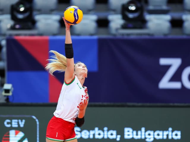 Greta Szakmary Greta Szakmary