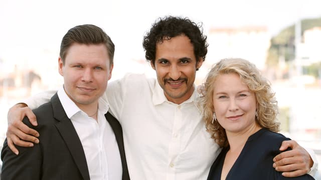 Eero Milonoff, Ali Abbasi und Eva Melander posieren für die Fotografen in Cannes (Mai 2018). Eero Milonoff, Ali Abbasi und Eva Melander posieren für die Fotografen in Cannes (Mai 2018).