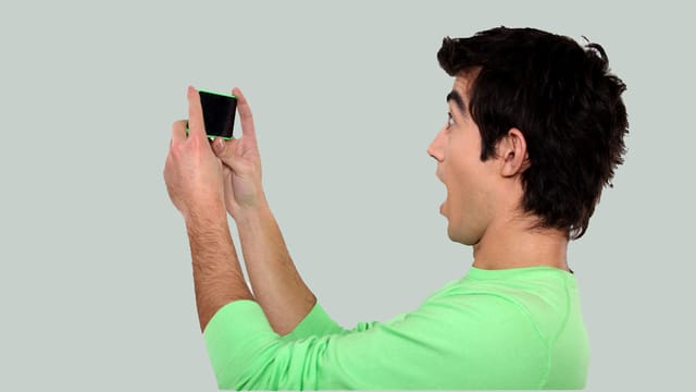 Multimedia Gestorter Handy Empfang Daheim Kein Kundigungs Grund