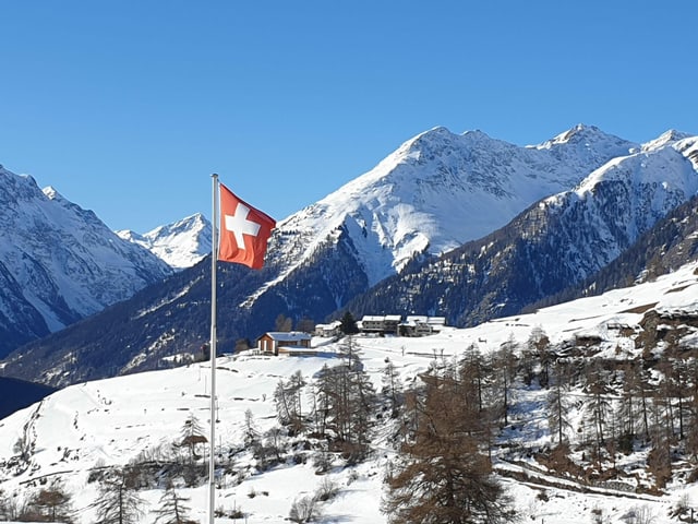 Wenig Schnee in Ardez
