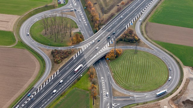 Autobahnanschluss Aarau-West von oben Autobahnanschluss Aarau-West von oben
