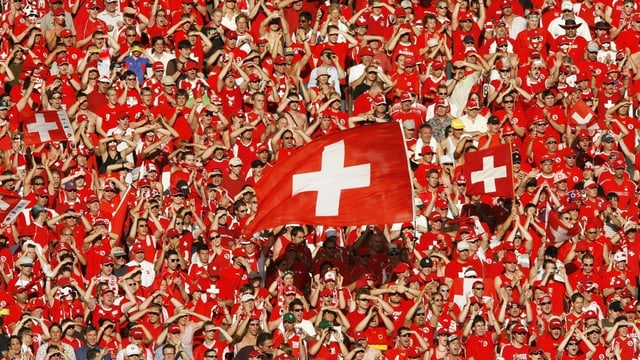 Schweizer Fans, Symbolbild.