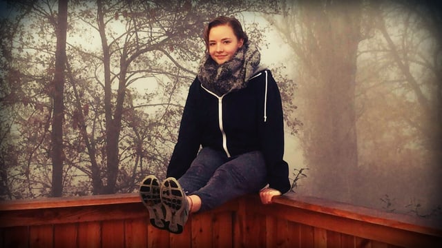 Porträt von Nina Stangier. Porträt von Nina Stangier.