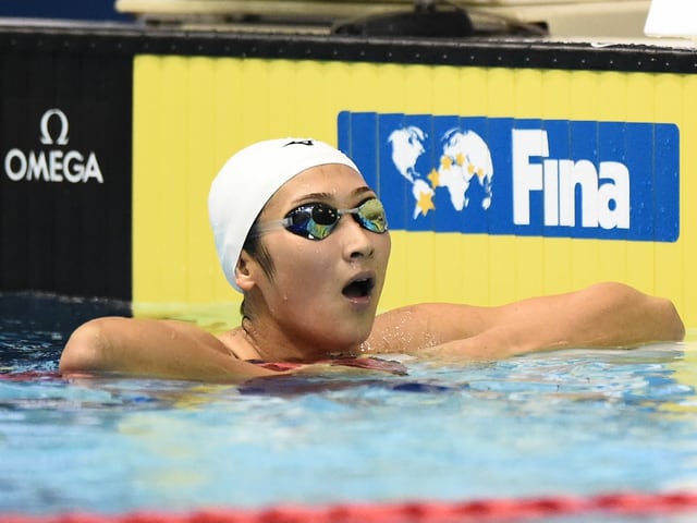 Rikako Ikee staunt im Wasser. Rikako Ikee staunt im Wasser.