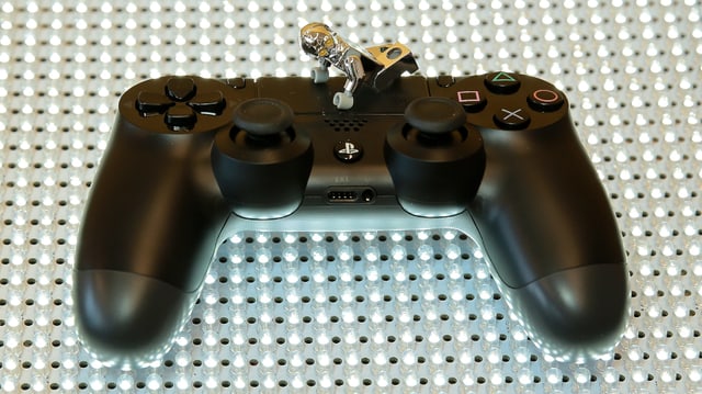 Nahaufnahme vom Dualshock 4. Nahaufnahme vom Dualshock 4.