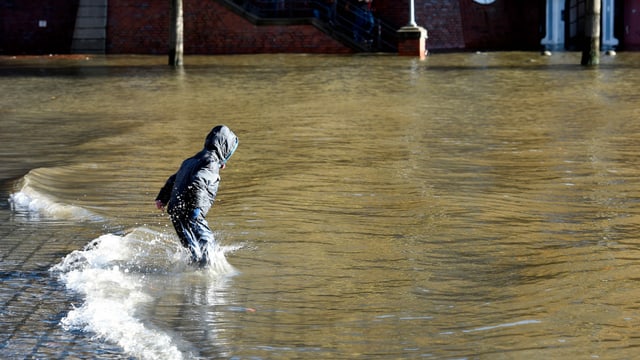 Hamburg unter Wasser. Hamburg unter Wasser.