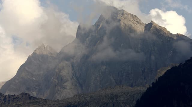 Piz Cengalo. Piz Cengalo.