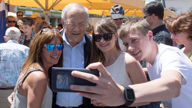 Selfie mit Schneider-Ammann Selfie mit Schneider-Ammann