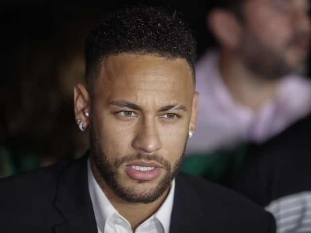 Neymar. Neymar.