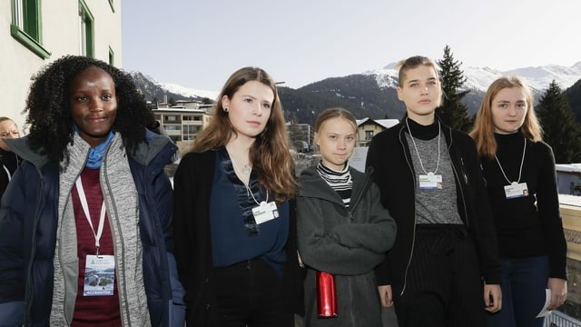 Klimaaktivisten nach ihrer PK Klimaaktivisten nach ihrer PK