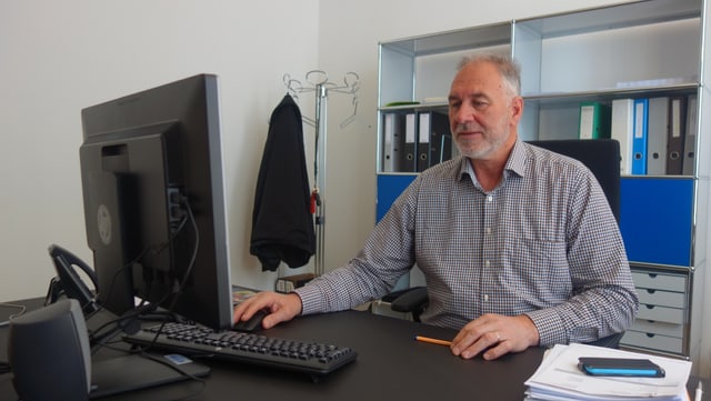 Dal 1997 fin il 2010 è Leo Thomann stà deputà dal cussegl grond per il cirquit Surses. Dal 1997 fin il 2010 è Leo Thomann stà deputà dal cussegl grond per il cirquit Surses.