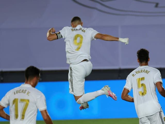 Karim Benzema jubelt.