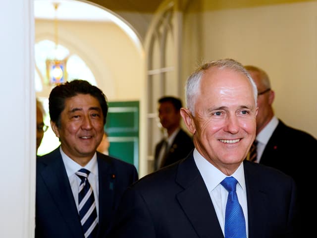 Abe und Turnbull in Sydney. Abe und Turnbull in Sydney.