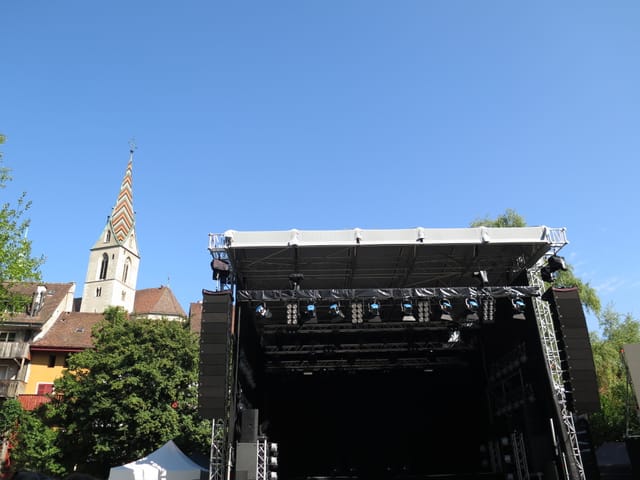 Bühne