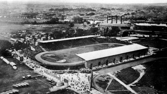 Das Stade de Colombes in Paris. Das Stade de Colombes in Paris.
