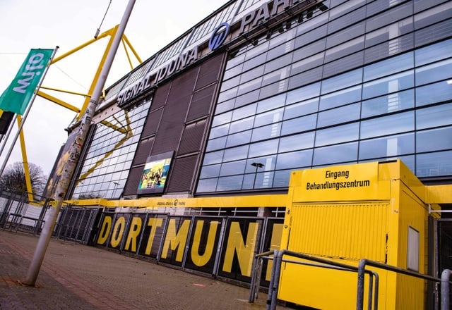 Das Dortmunder Stadion diente während der Corona-Krise als Behandlungszentrum. Das Dortmunder Stadion diente während der Corona-Krise als Behandlungszentrum.