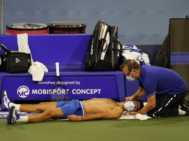 Djokovic hatte diese Woche mit der Fitness zu kämpfen. Djokovic hatte diese Woche mit der Fitness zu kämpfen.