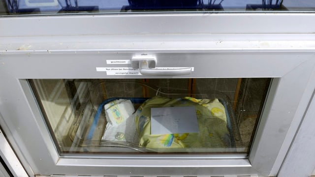 Babyklappe. Babyklappe.