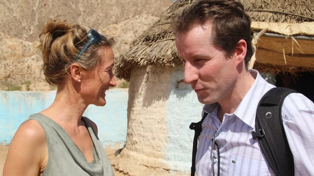 SVP-Nationalrat Thomas Aeschi und die grüne Aargauer Regierungsrätin Susanne Hochuli (2016 in Eritrea). SVP-Nationalrat Thomas Aeschi und die grüne Aargauer Regierungsrätin Susanne Hochuli (2016 in Eritrea).