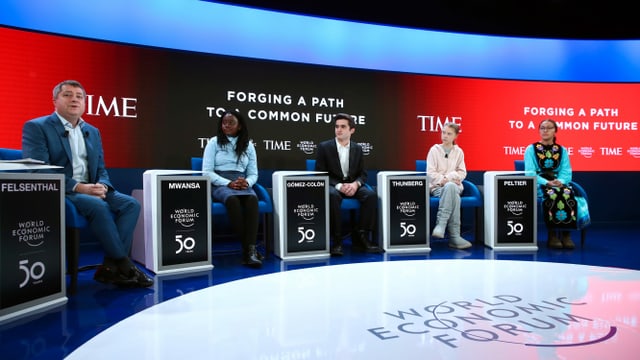Podiumsdiskussion mit Aktivisten Podiumsdiskussion mit Aktivisten