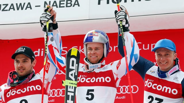 Dapi 45 onns betg pli victoria dubla franzosa en slalom gigant: Alexis Pinturault (amez), Mathieu Faivre (san.) ed il talian Massimiliano Blardone. Dapi 45 onns betg pli victoria dubla franzosa en slalom gigant: Alexis Pinturault (amez), Mathieu Faivre (san.) ed il talian Massimiliano Blardone.