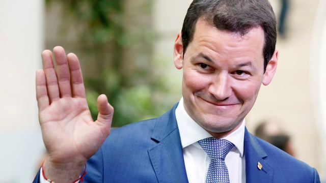Pierre Maudet. Pierre Maudet.