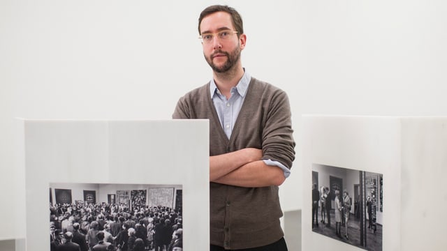 Der österreichische Künstler Andreas Fogarasi Der österreichische Künstler Andreas Fogarasi