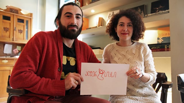 Rezi und Nina von Altersocks Rezi und Nina von Altersocks