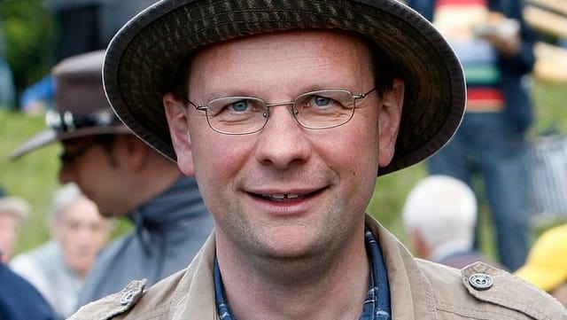 Ein Mann mit Hut. Ein Mann mit Hut.