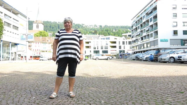 Die Bielerin Hildegard Hirzel vom Schweizerischen Marktverband. Die Bielerin Hildegard Hirzel vom Schweizerischen Marktverband.