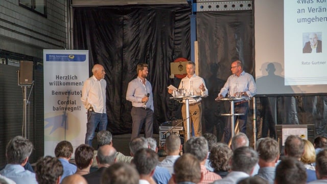 Il referents (da san.): Reto Gurtner, Pascal Mittner, Urs Cadruvi e Luzi Willi. Il referents (da san.): Reto Gurtner, Pascal Mittner, Urs Cadruvi e Luzi Willi.