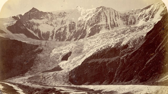 Der Gletscher auf einem alten Foto. Der Gletscher auf einem alten Foto.