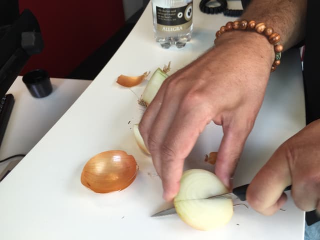 Die Zwiebel.